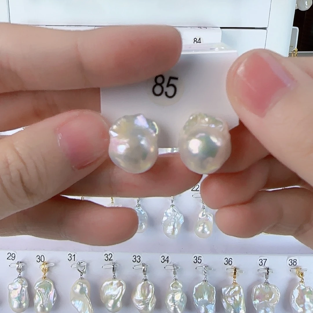 未镶嵌淡水珍珠耳饰拾**痕