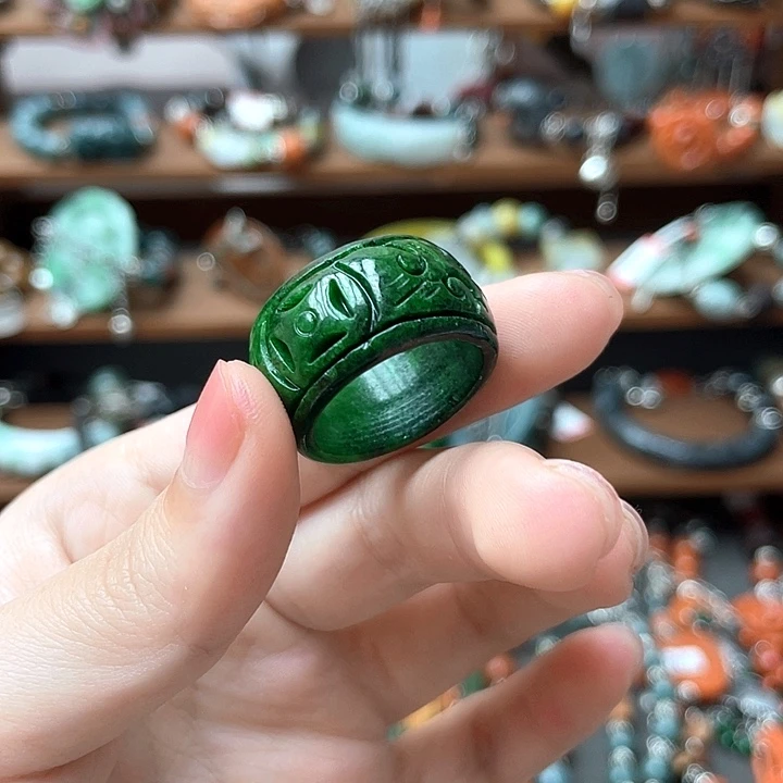 翡翠未镶嵌戒指饰品