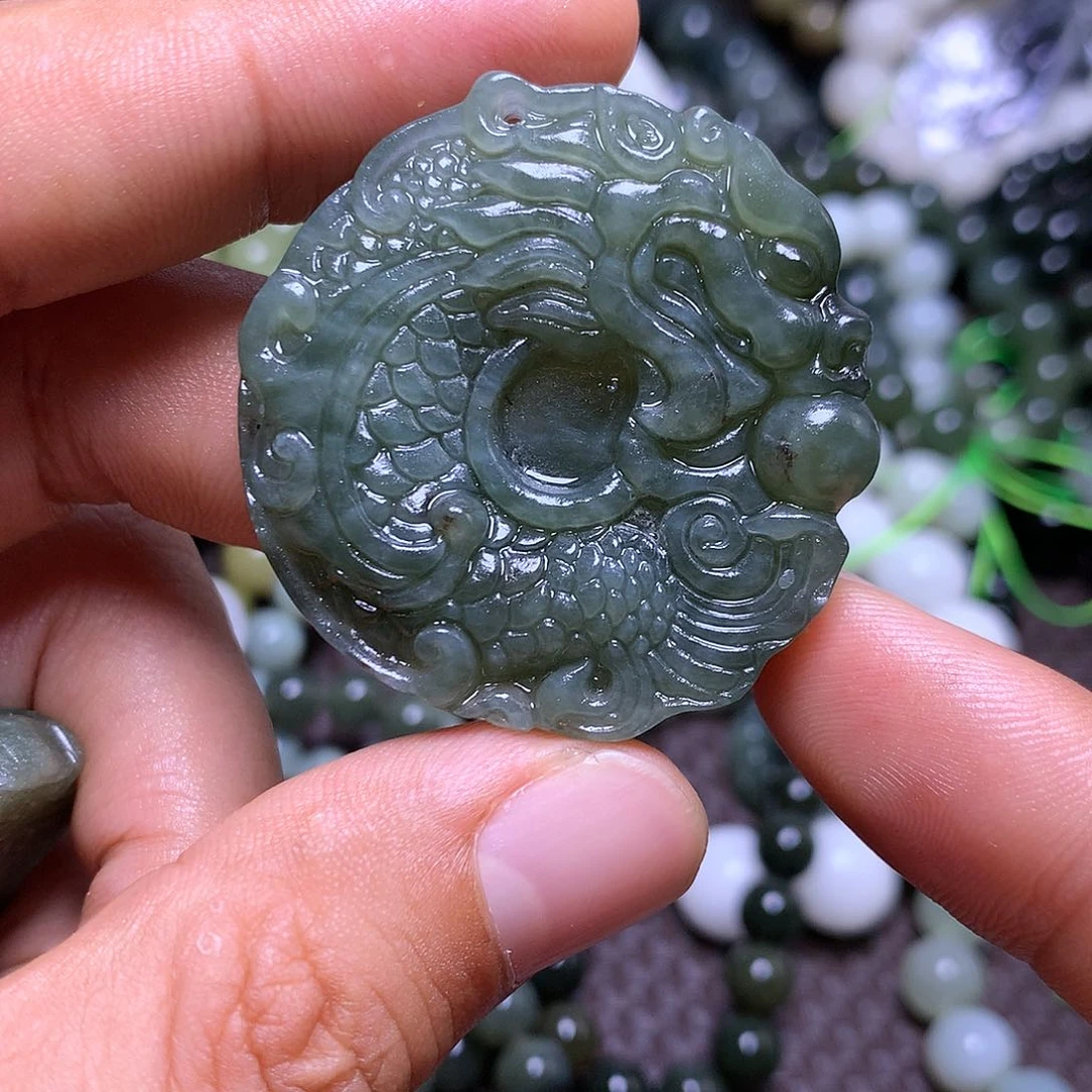 【闪购商品】颈饰未镶嵌和田玉