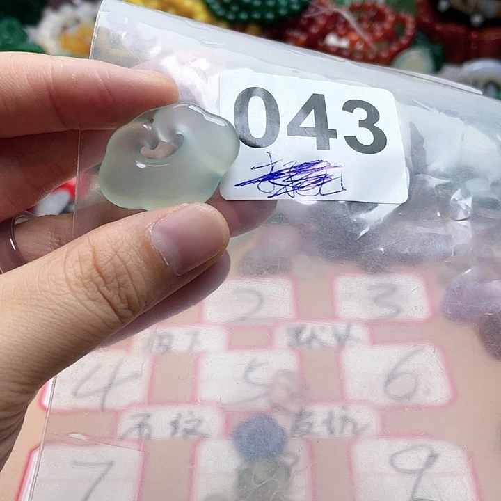 玛瑙/玉髓颈饰未镶嵌?**?