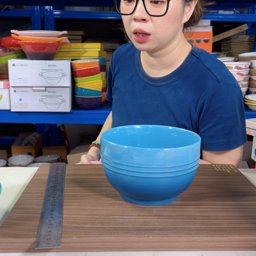 陶瓷轻虹海军蓝面碗