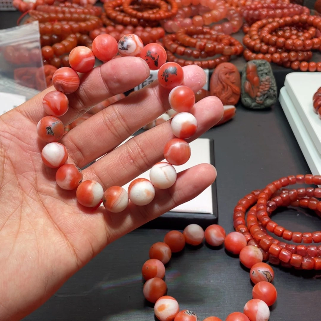 南红玛瑙手链未镶嵌