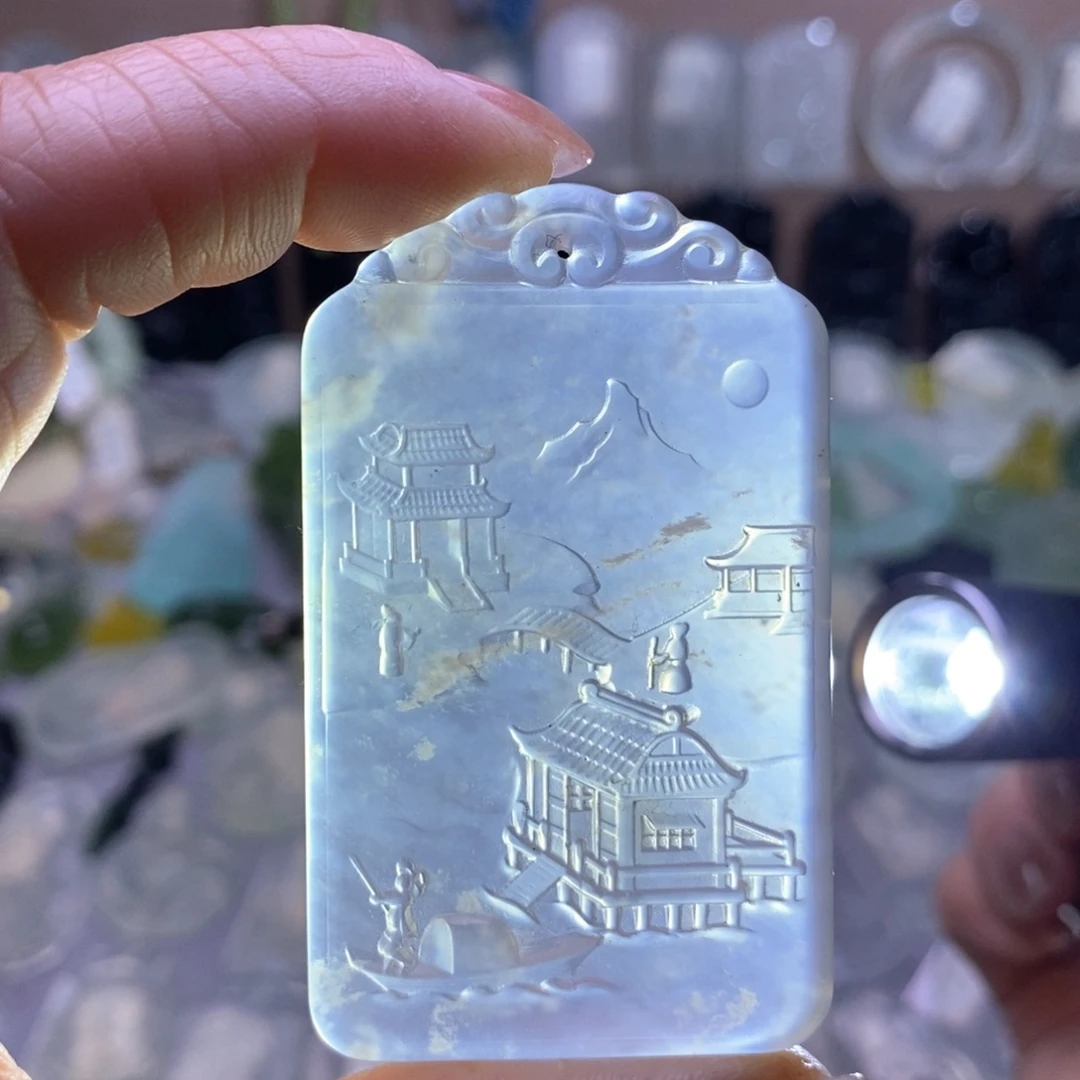 蛇纹石玉未镶嵌颈饰