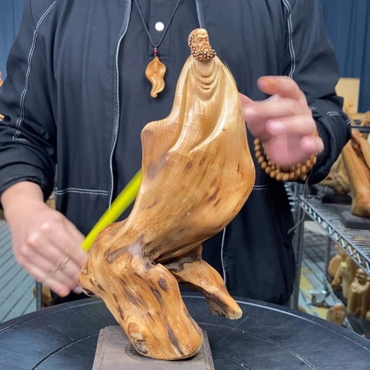 柏木（崖柏）随型摆件