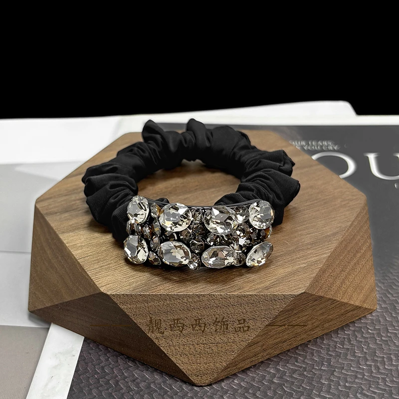 【LXX靓西西】085发圈满钻气质休闲轻职风面膜发圈