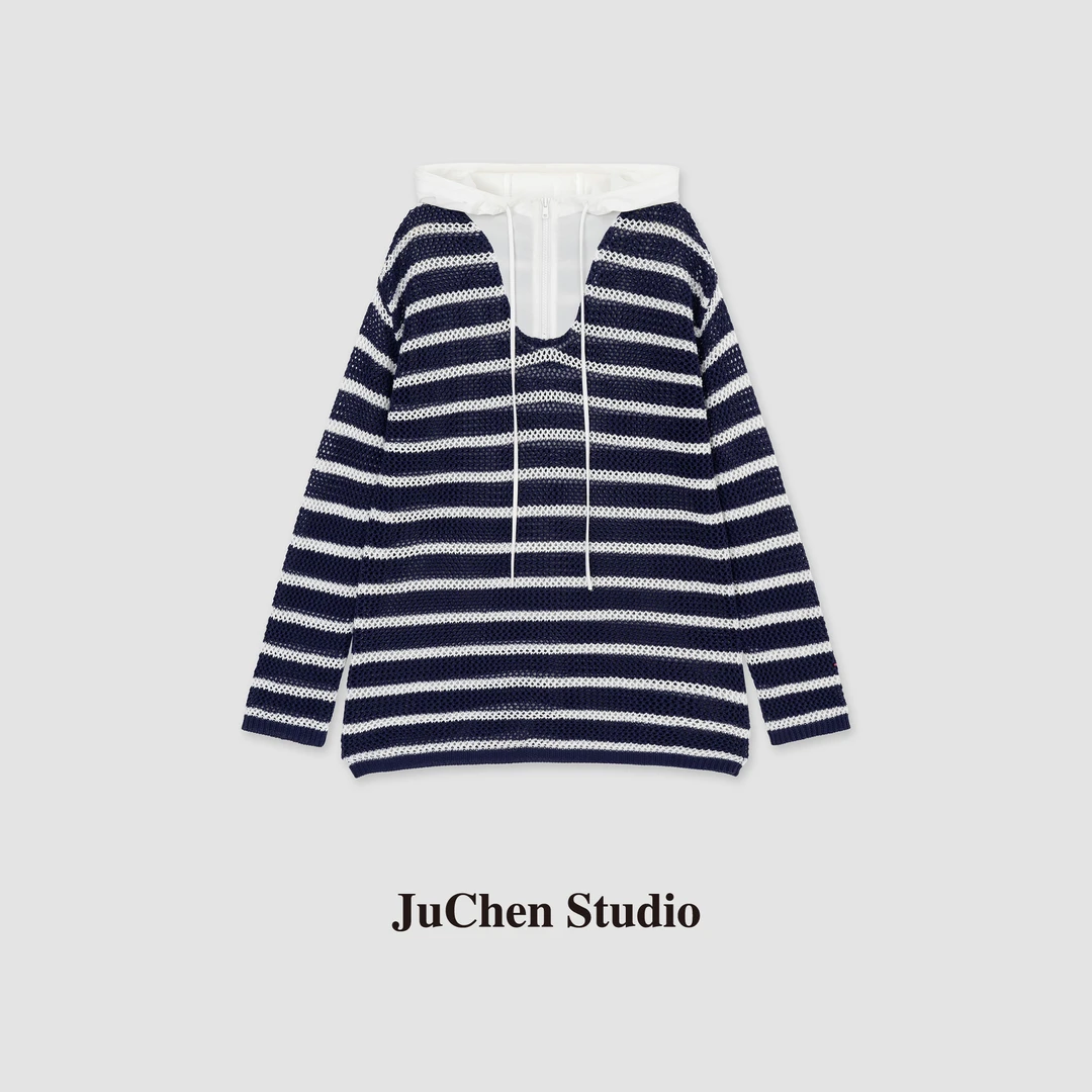 “条纹控”时髦撞色条纹挑孔镂空慵懒连帽长袖针织衫SS123440