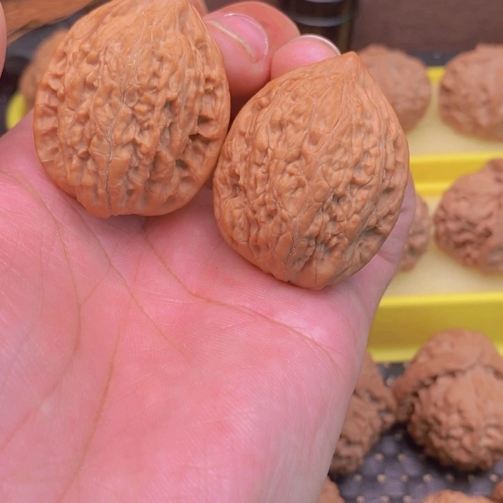 核桃手串/手链鸡心狮子头35尺