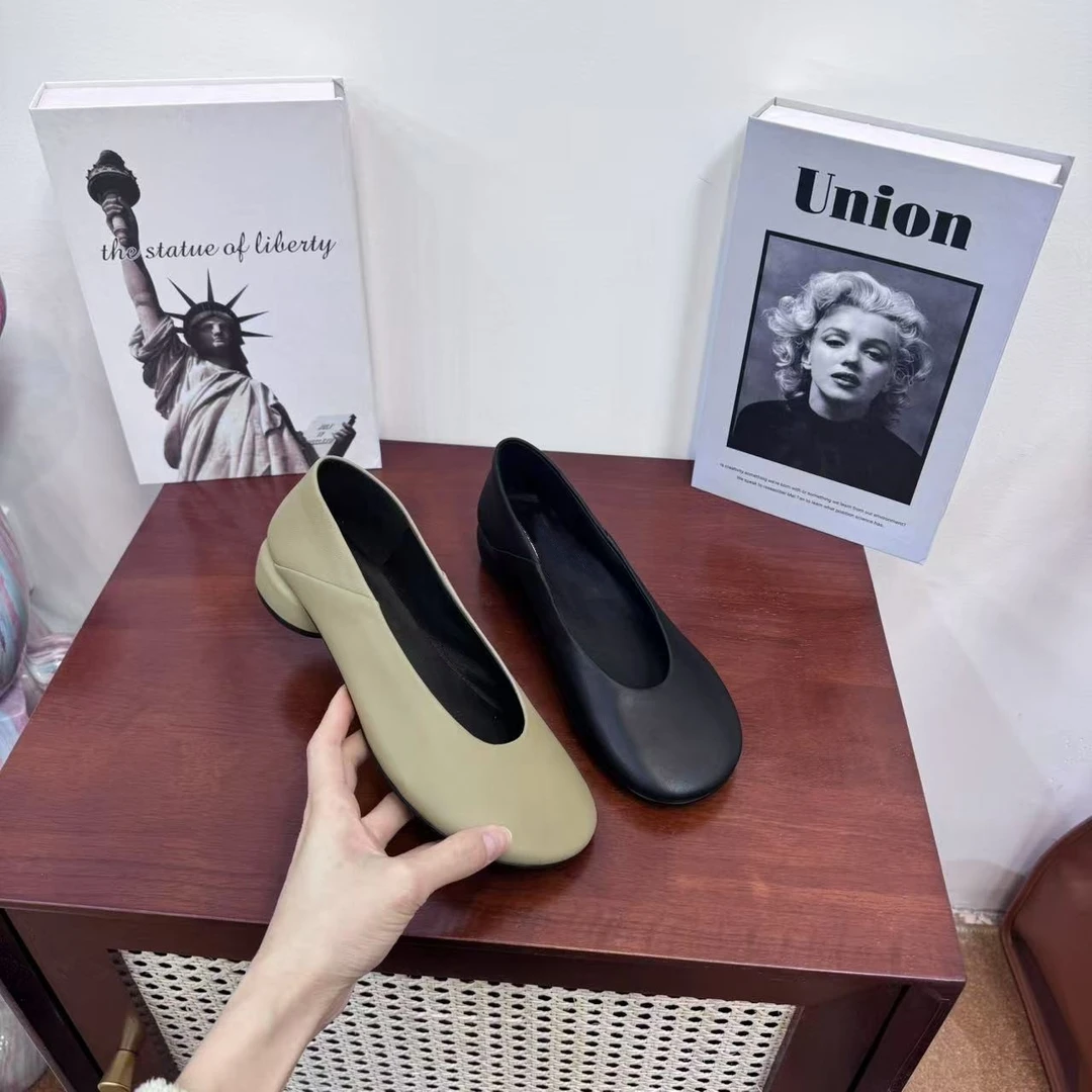 2025春夏新款欧洲站简约浅口低跟圆头舒适百搭粗跟单鞋女zw1568