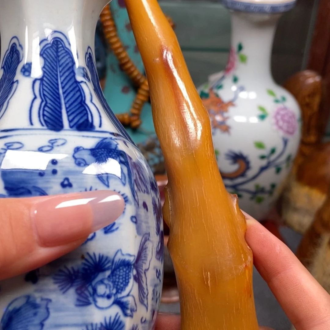 主播节目主持人和主持人的工作