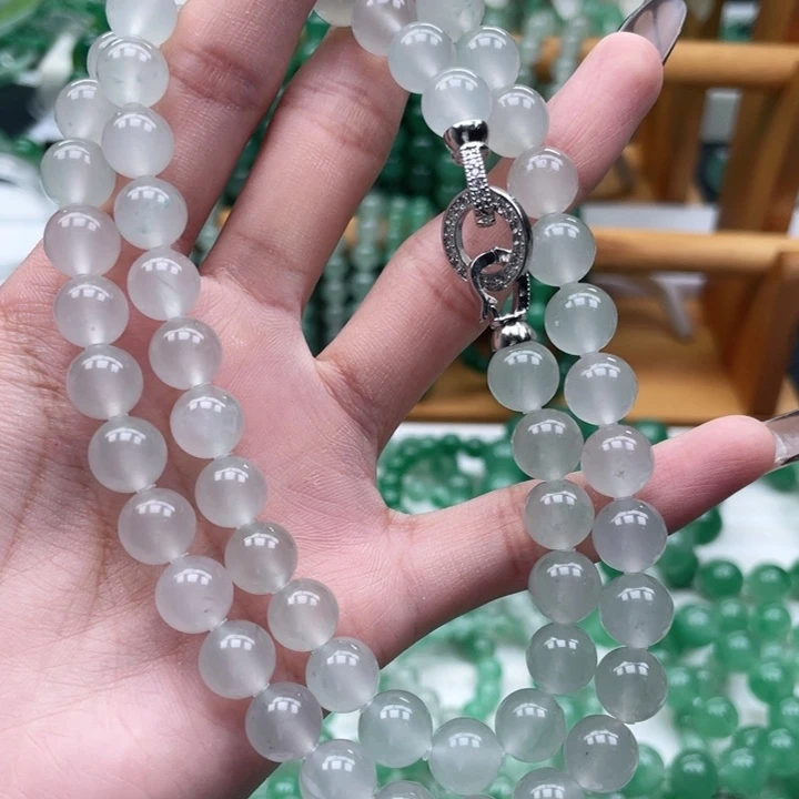 石英质玉（非洲翠）手链未镶嵌（有58颗）