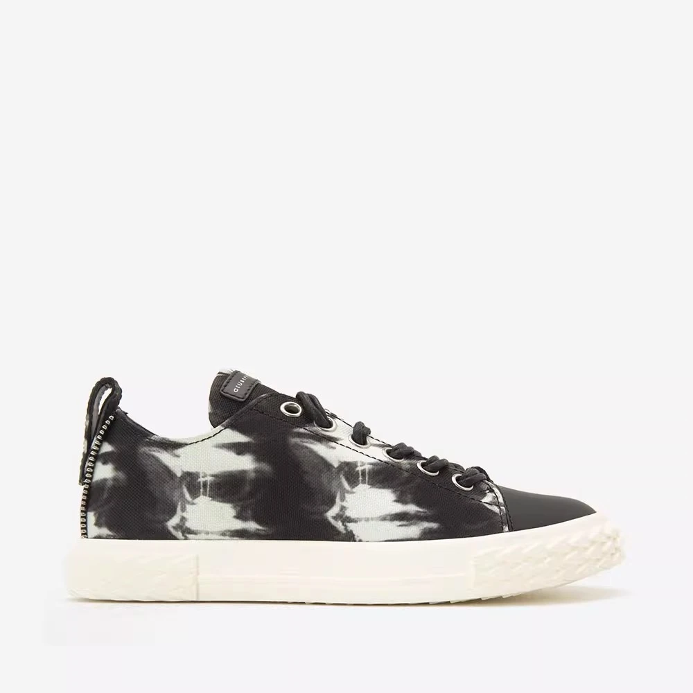 GIUSEPPE ZANOTTI GZ牛皮时尚拼接百搭男运动休闲板鞋RM00014/002