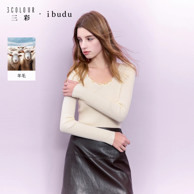三彩ibudu2025秋季新款坑条针织衫圆领串珠毛衫修身内搭女