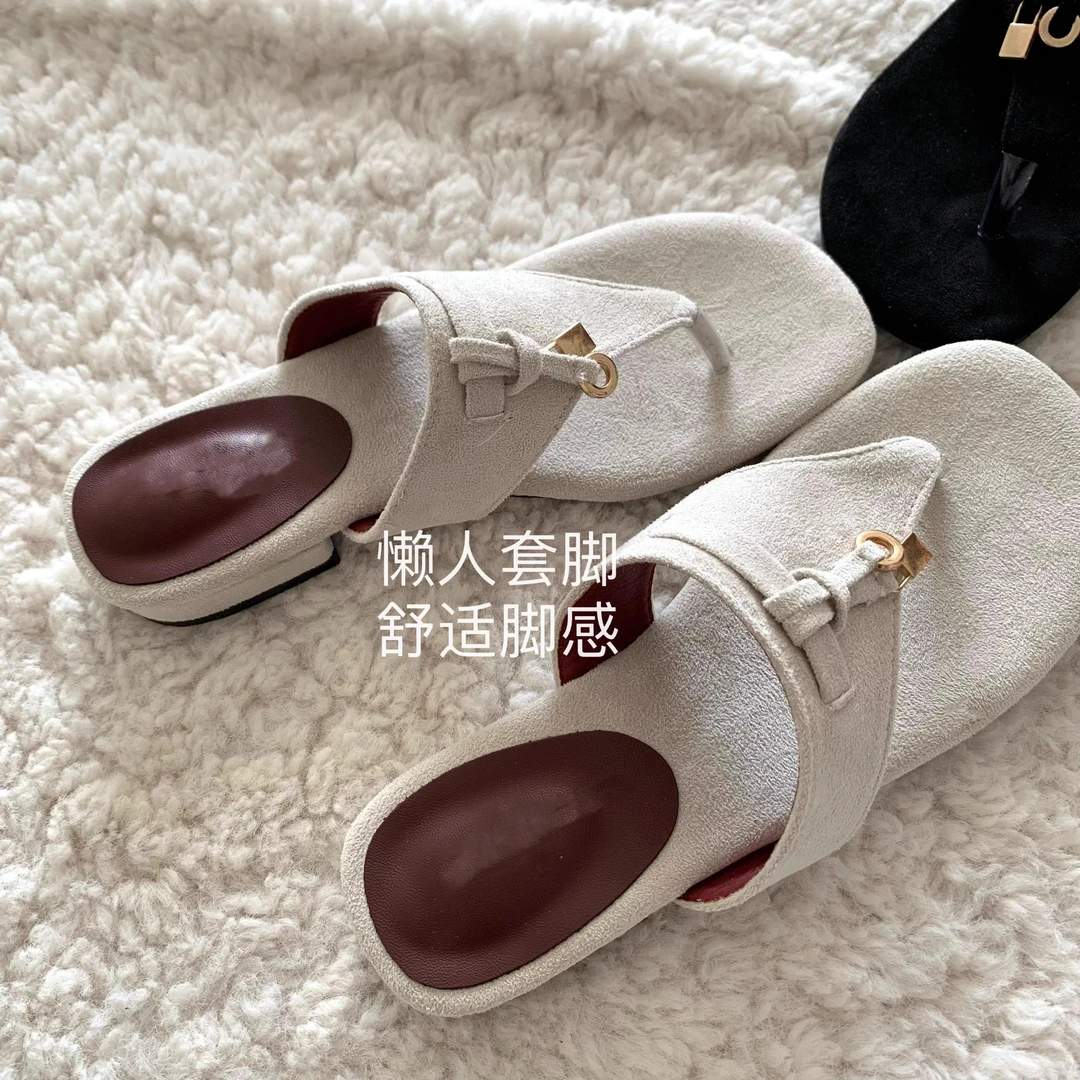 【澳门专柜正品】养马人限定~INS赵露思同款高级感人字拖夏海边沙滩