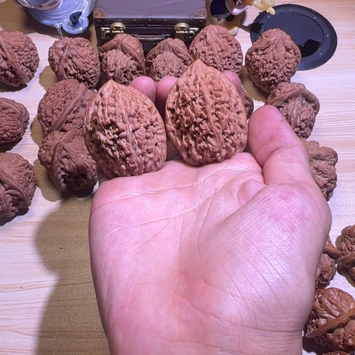 双***号文玩核桃把件37对歪蒜头