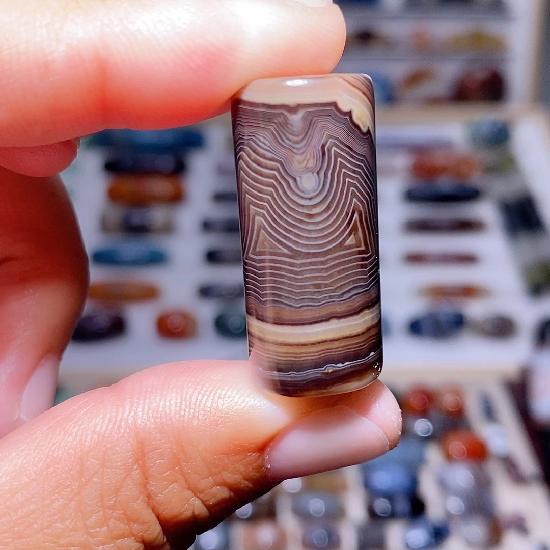 玛瑙未镶嵌吊坠……