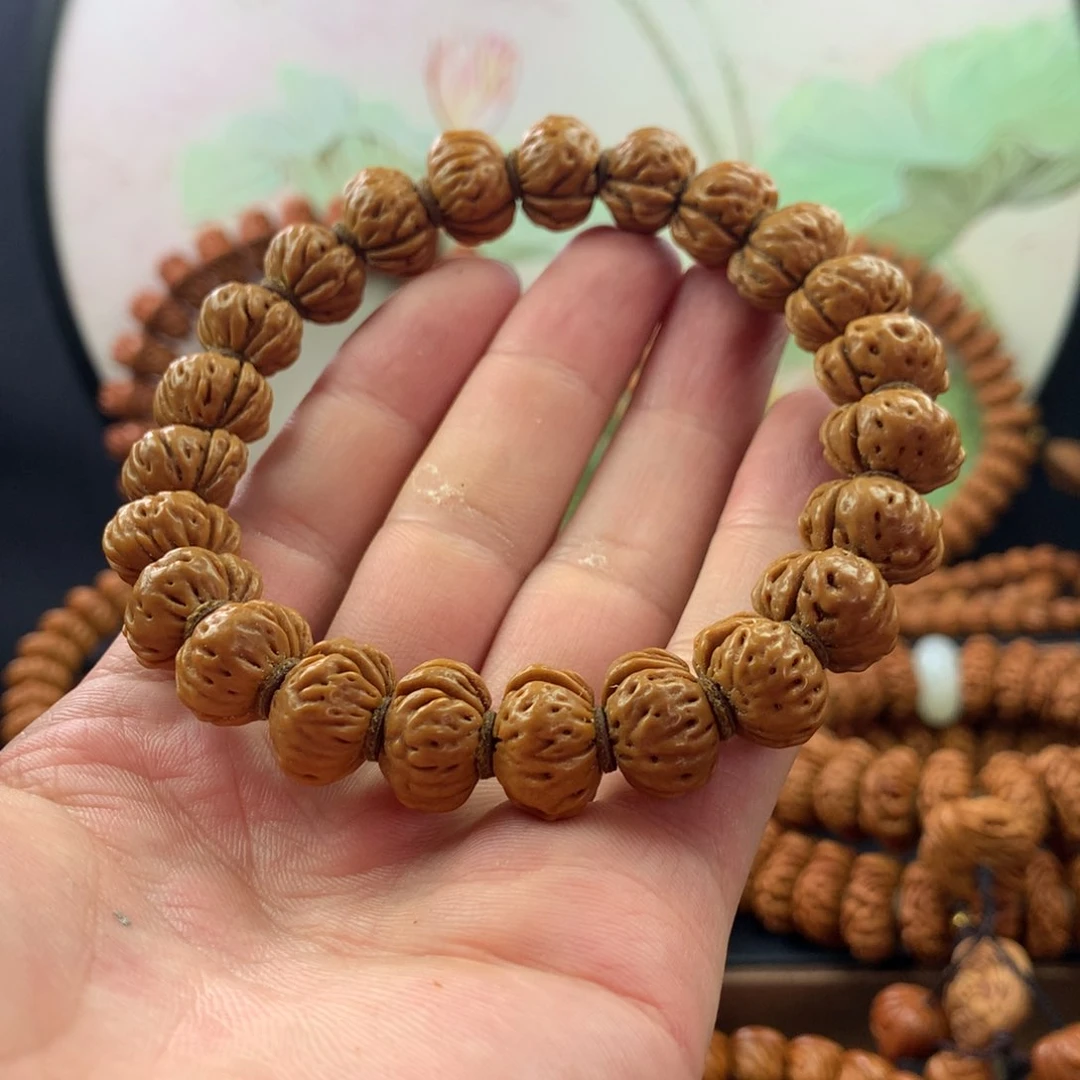 【闪购商品】桃核手串到**看13蟠桃手串