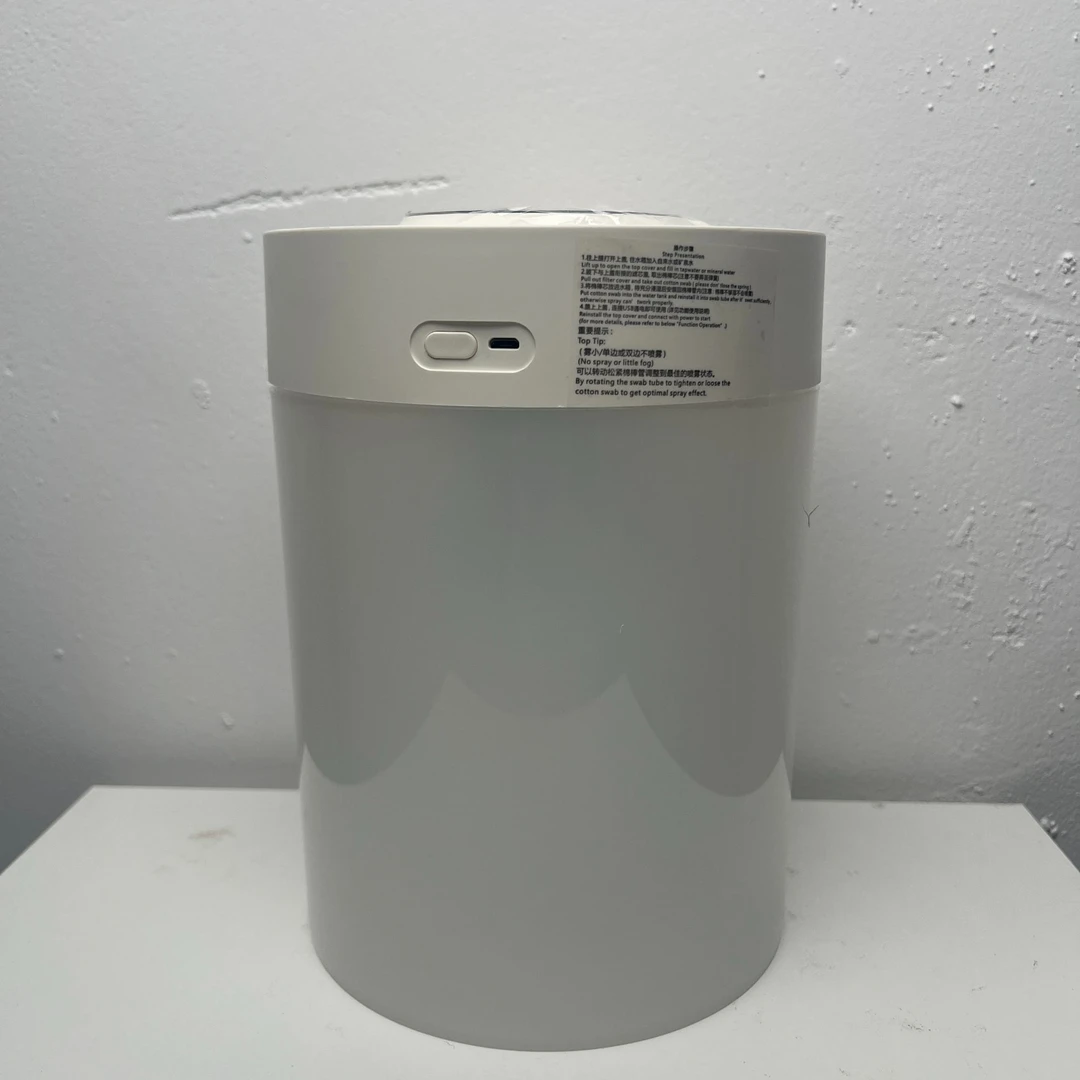 家用高颜值加湿器颜色随机