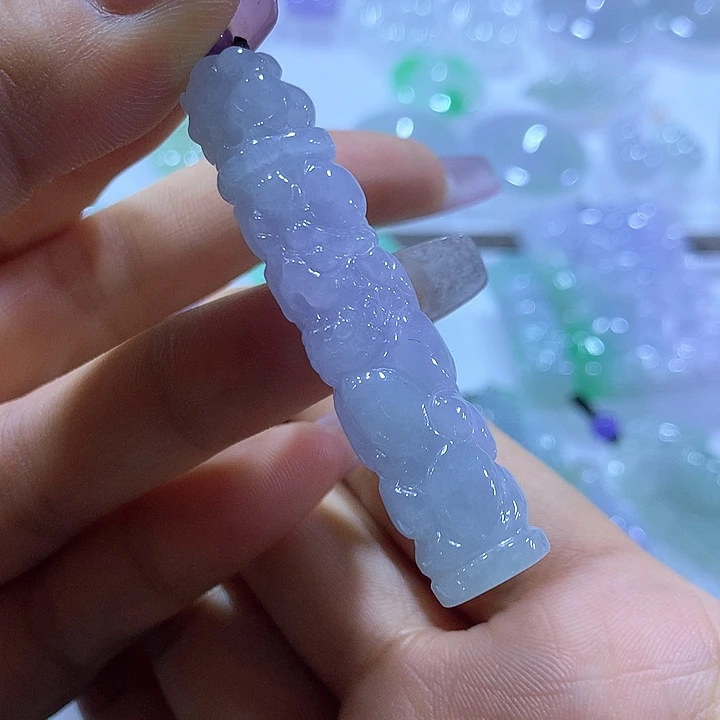 翡翠未镶嵌颈饰天然翡翠A货吊坠