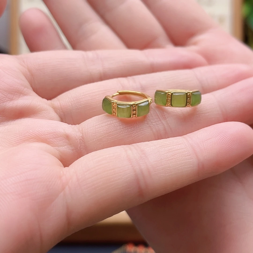 和田玉银S925镶嵌耳饰