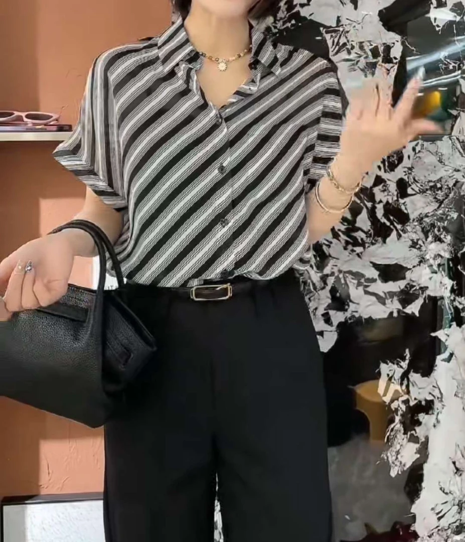WYK 80%桑蚕丝真丝乔其纱！勿机洗！M胸104长70黑白撞色上衣 1415