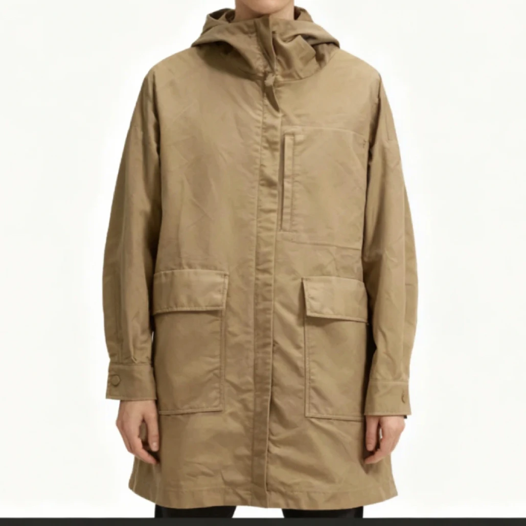 99新 MaxMara 拉链连帽风衣外套/40码/A03885