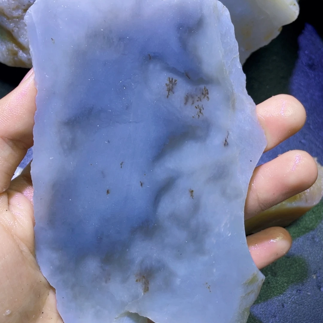 和田玉未镶嵌珠宝半成品