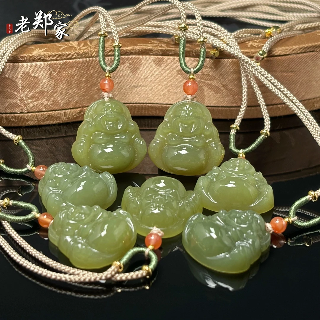 【老郑家】和田玉佛公挂件 436 多样性发一件 约24*24*9mm