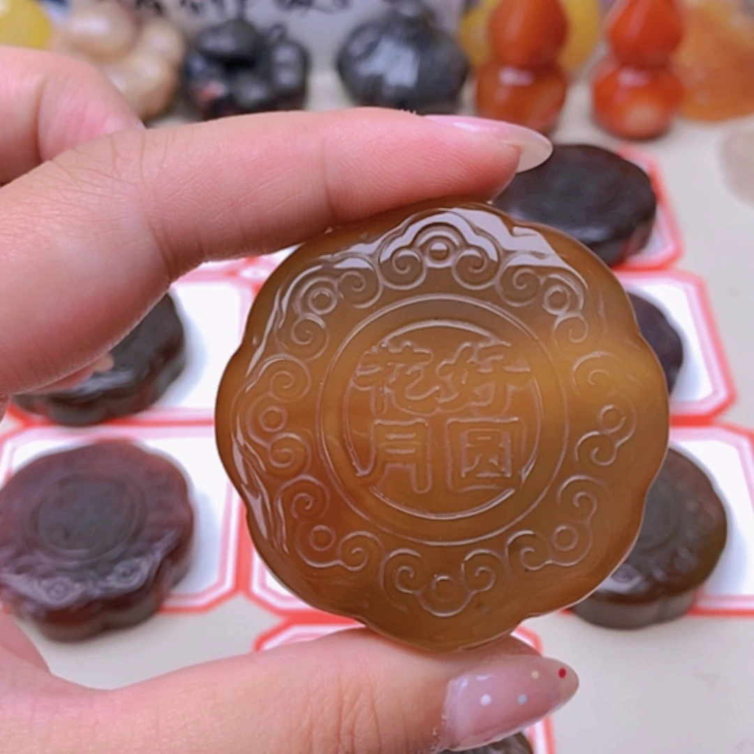 【闪购商品】未镶嵌玛瑙/玉髓珠宝半成品坠