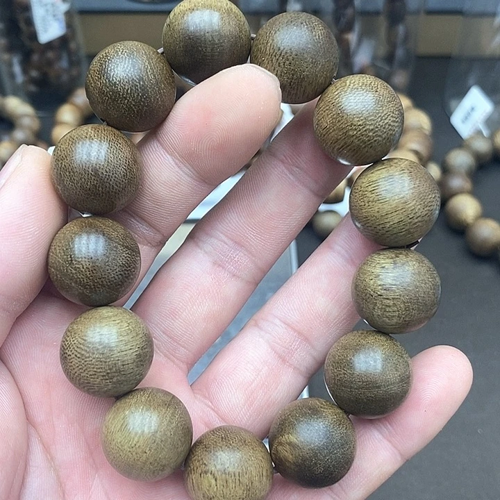 沉香碎屑沉香海南野生莺歌绿14