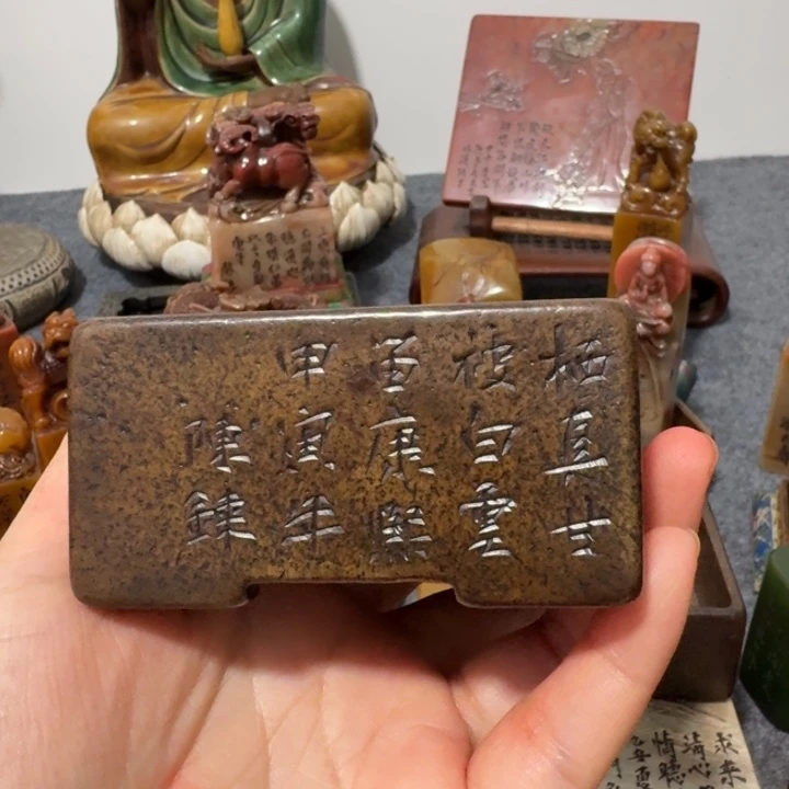 秋***…石材手工艺品摆件