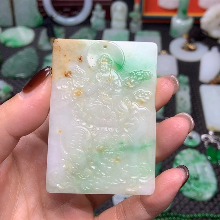 翡翠未镶嵌挂件清