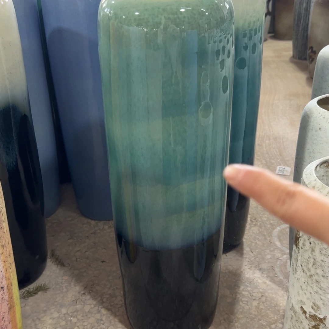 高度60口13无孔瑕疵