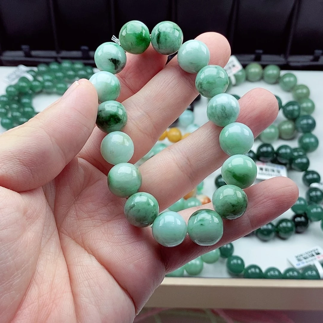 翡翠未镶嵌毛衣链