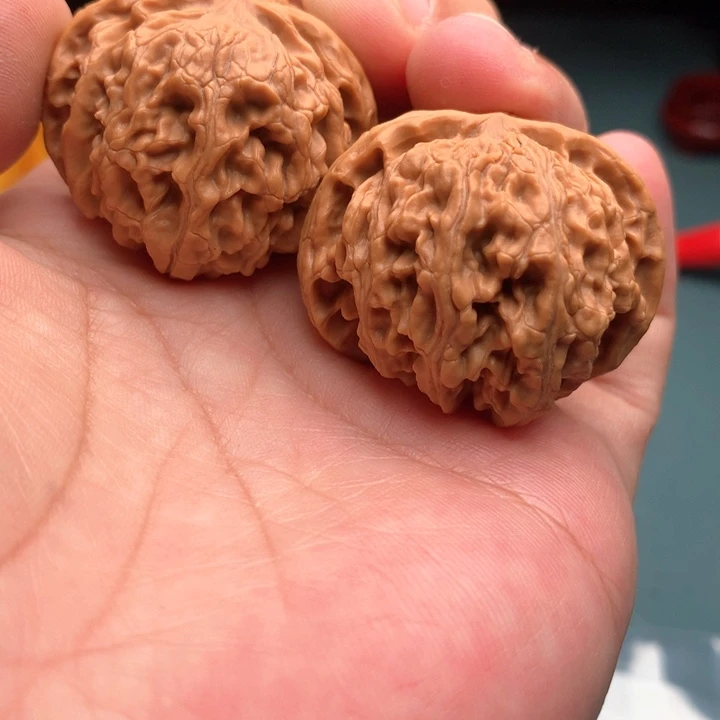 文玩核桃吊坠乾****味苹果72