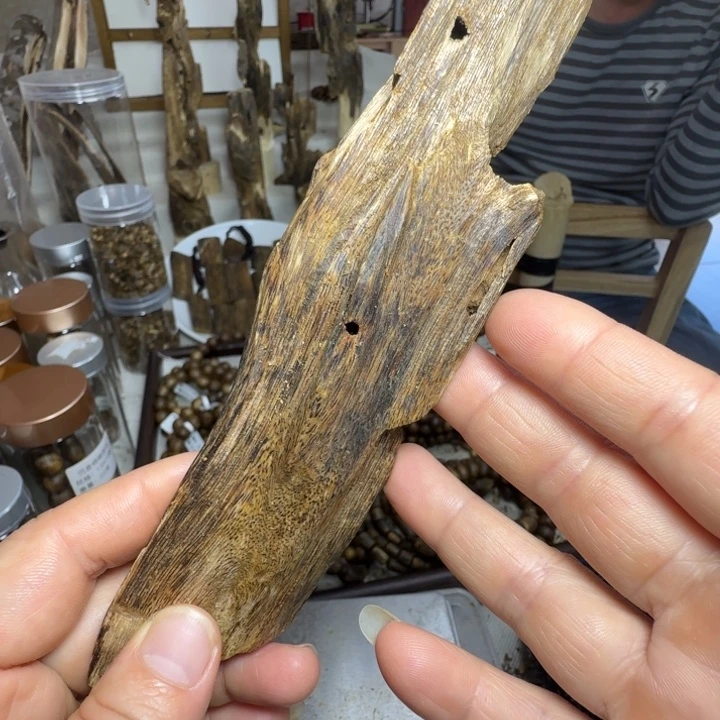 沉香碎屑沉香56克