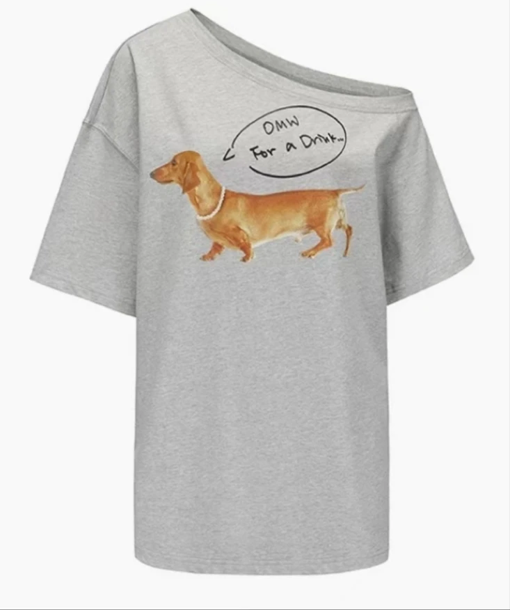 腊肠狗珍珠链斜肩T恤