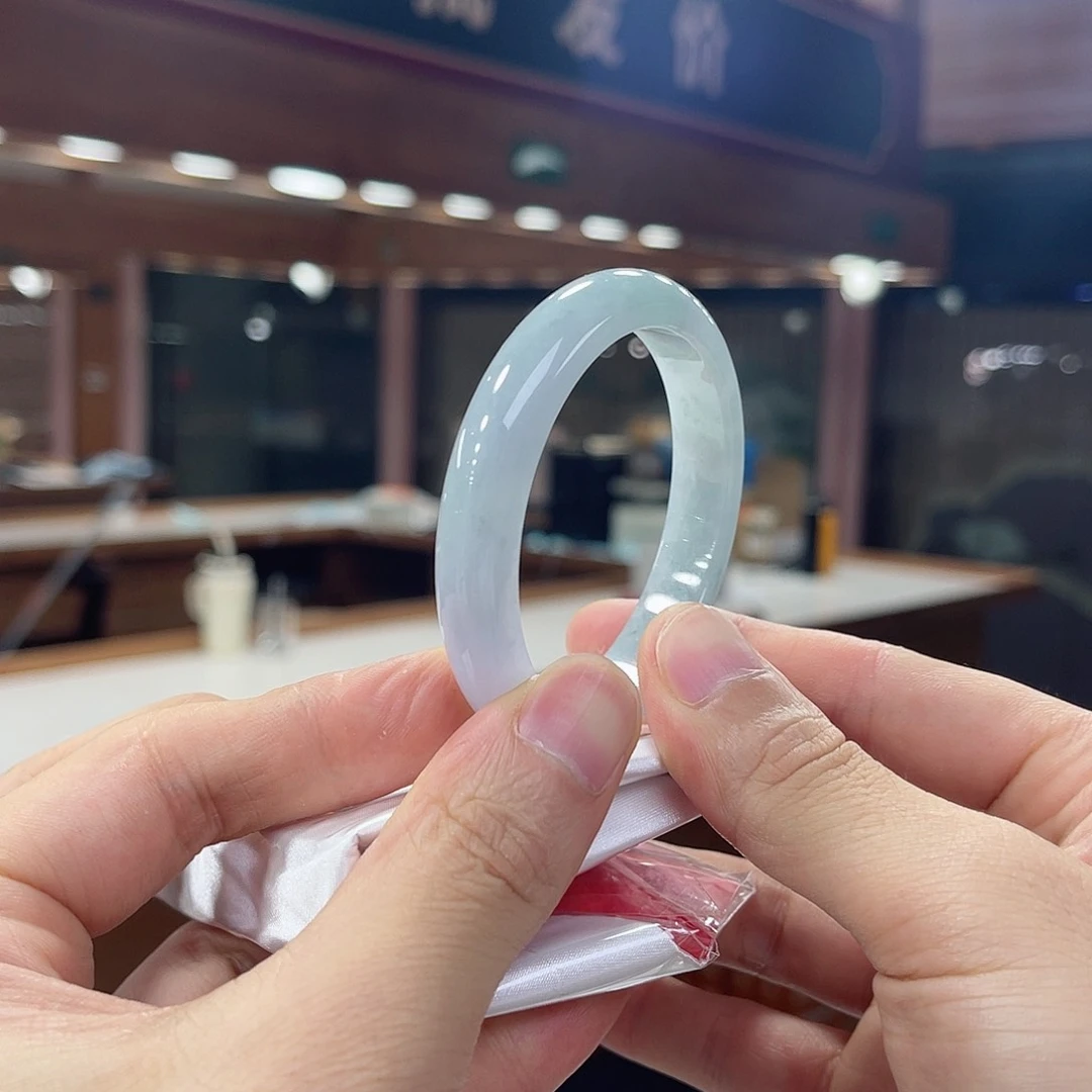 翡翠手镯未镶嵌纯天然缅甸翡翠a货