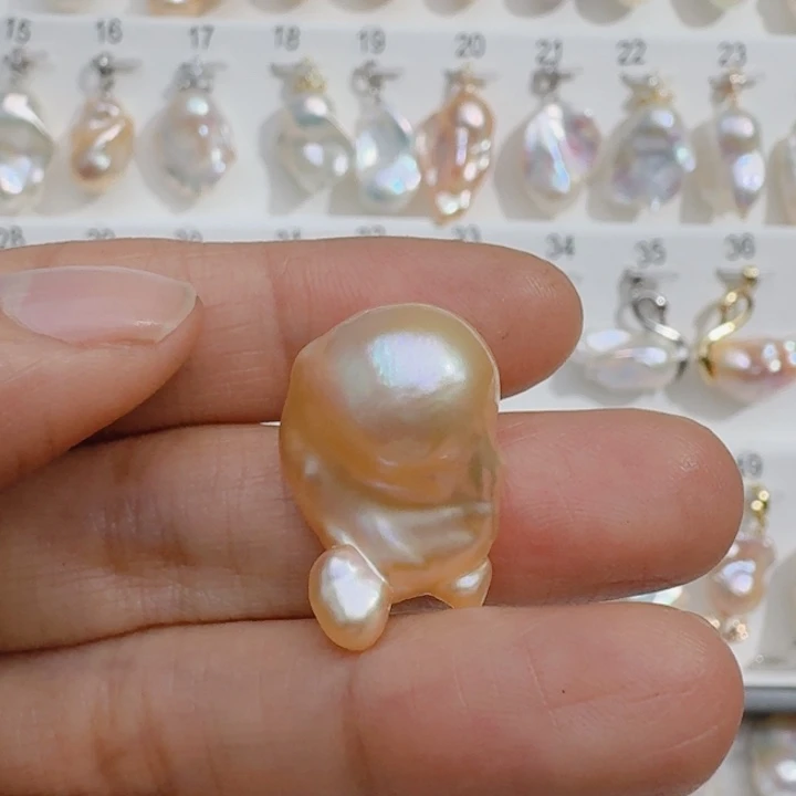 颈饰淡水珍珠未镶嵌