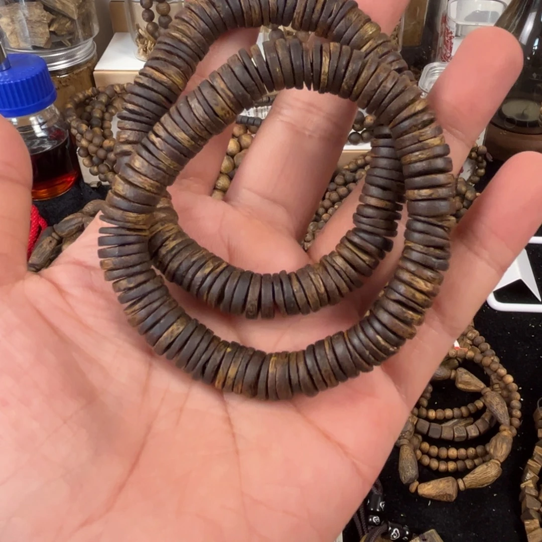 沉香沉香碎屑卡10mm片片珠单圈 重11克+多样性发一