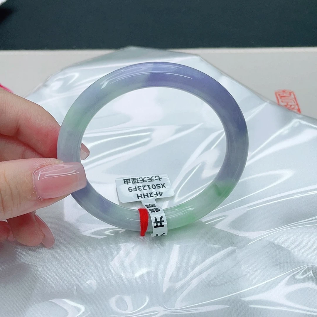 翡翠手镯未镶嵌圆55.6