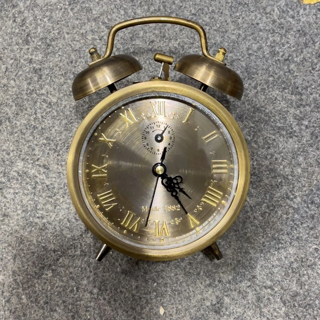 祥***财木小闹钟一个完整全品的