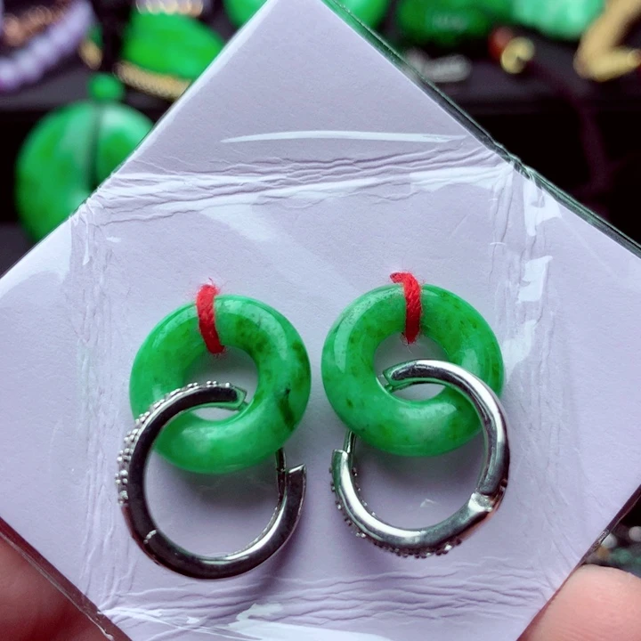 翡翠未镶嵌耳饰A货