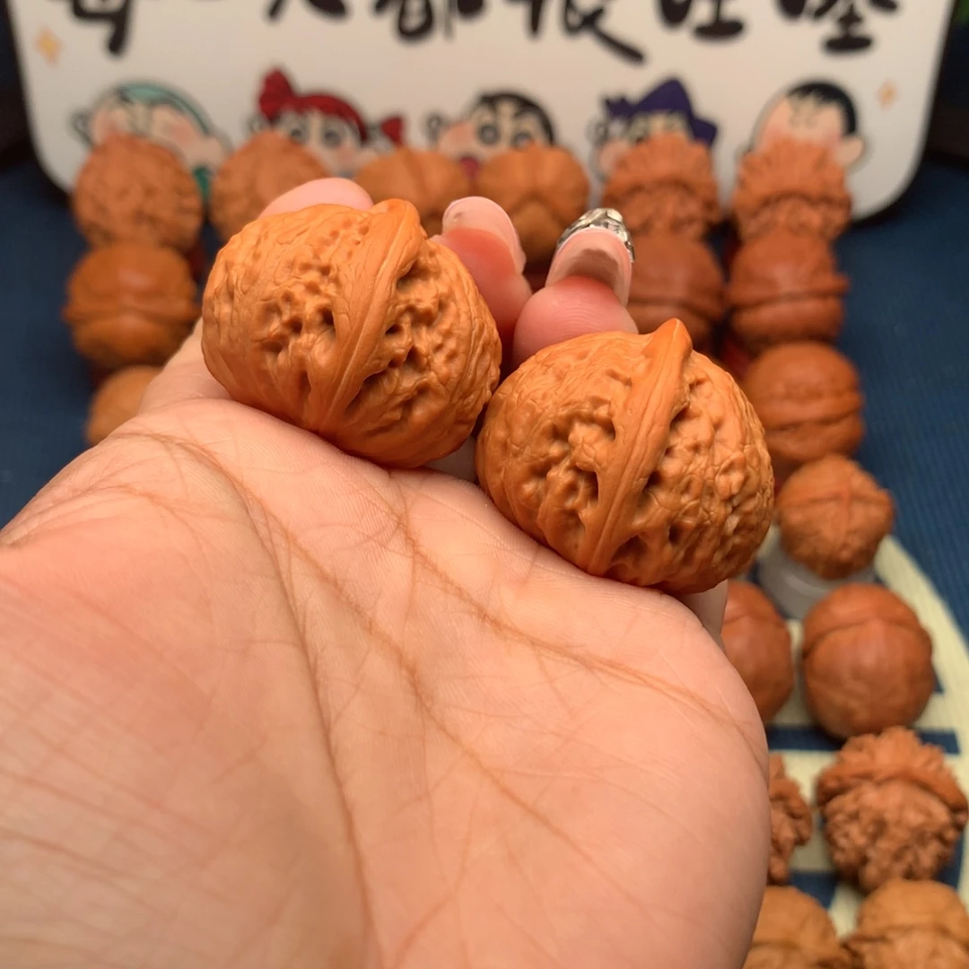 文玩核桃把件忍*忍核桃