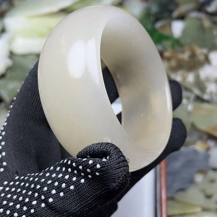 未镶嵌和田玉珠宝奇石