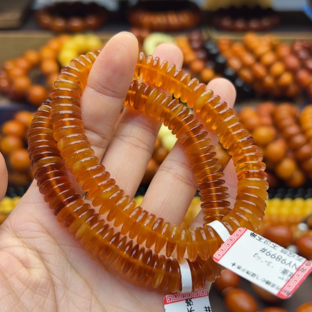 琥珀未镶嵌珠宝奇石多样性发其一