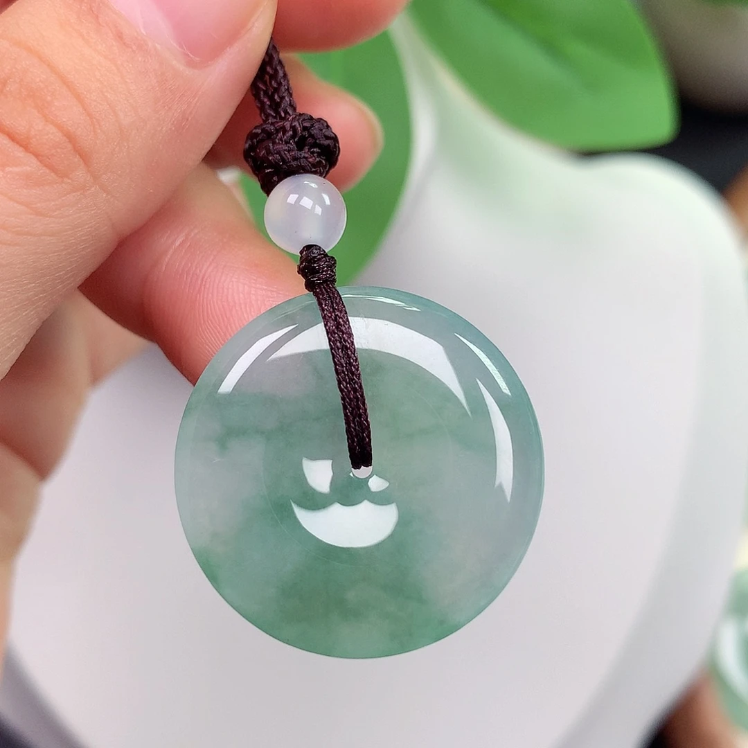 颈饰未镶嵌翡翠平安扣 26.7x4.7mm
