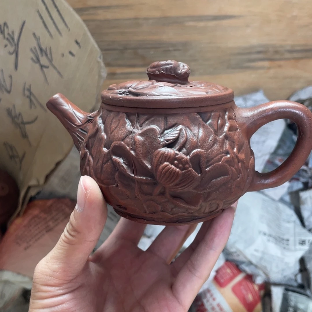 茶壶紫砂老厂紫砂壶一件。