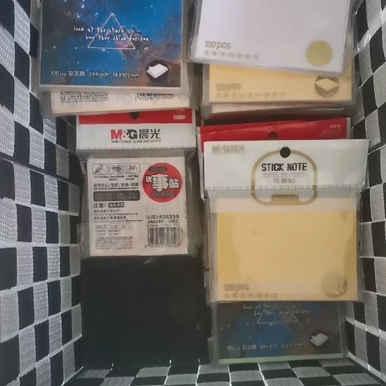 标签纸。。。。。？。。。。。