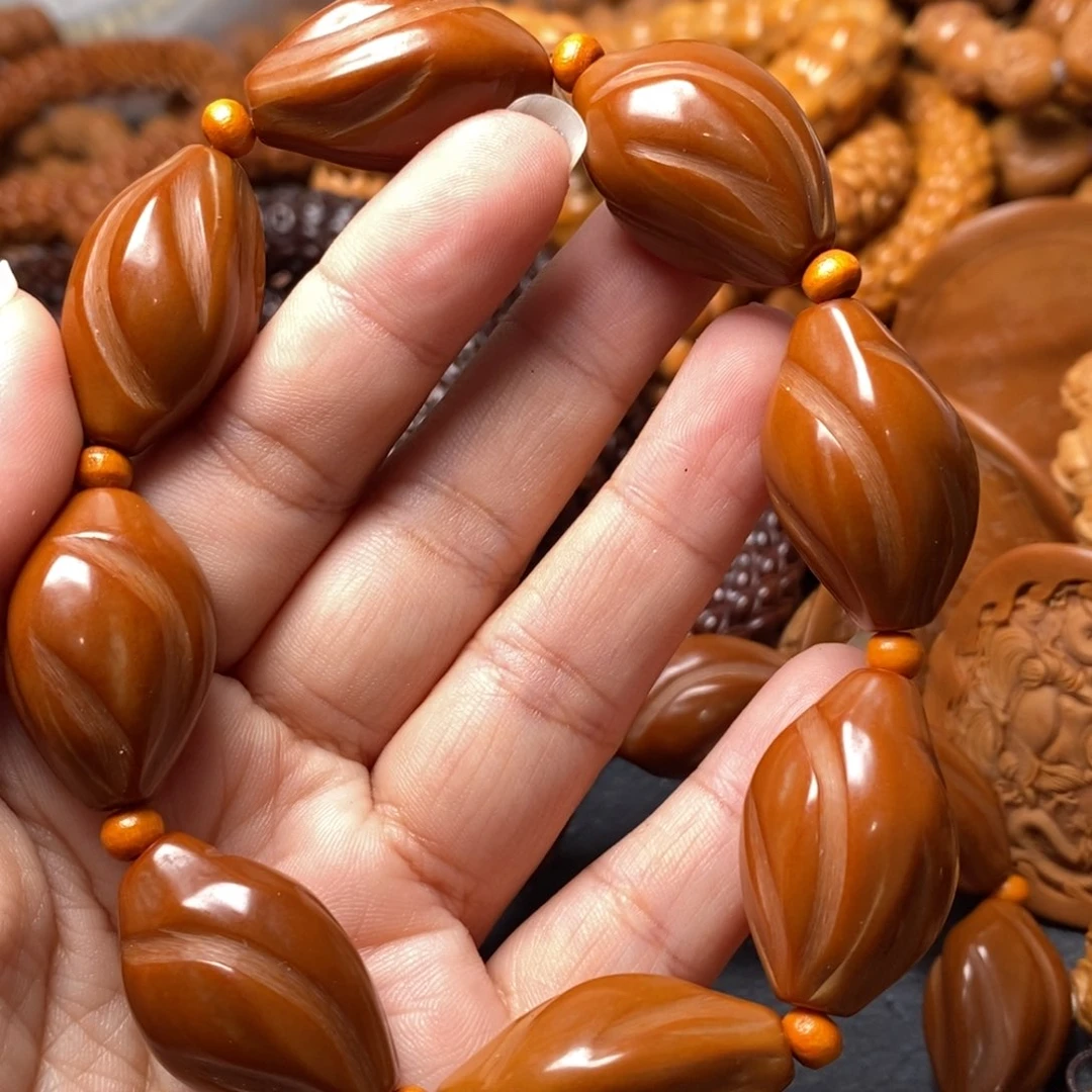 吊坠猴头核桃橄榄