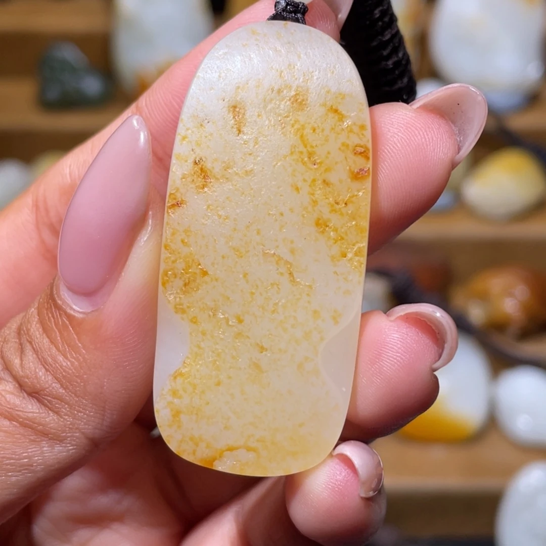 和田玉（子料）未镶嵌颈饰